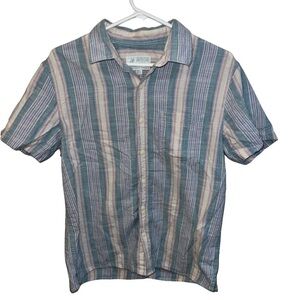 American Eagle Outfitters Blue and White Casual Button Down Shirt